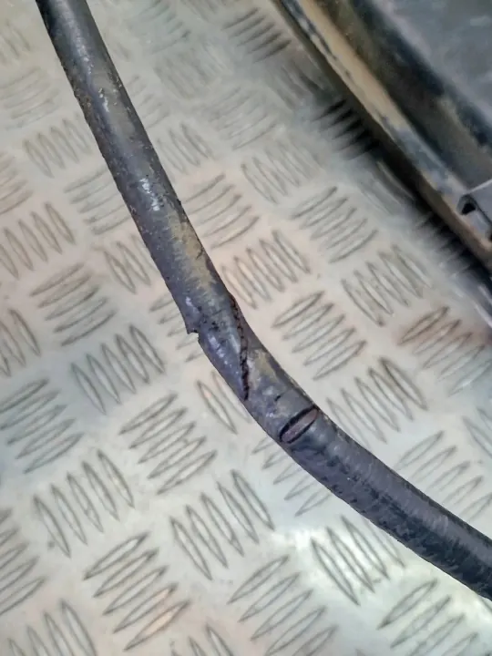 Buje rueda trasera derecha Mercedes-Benz OEM A1263570105 image 10