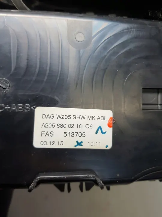 Cendrier Mercedes C W205 OEM A2056800210 Occasion image 5