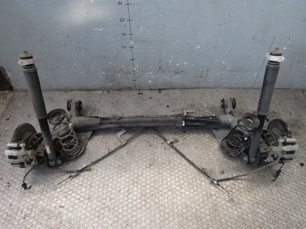 OEM 55100-Q0500 achterasbalk voor Hyundai Bayon image 2