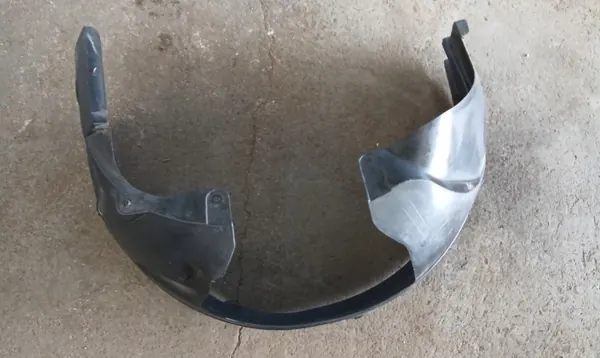 Ford Fiesta 2010 Vorderer Linker Kotflügel OEM 2S6X16115AC image 3