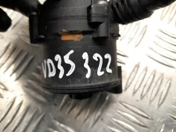 Pompe à eau BMW OEM 5A020E0 pour iX 1 2023 image 3