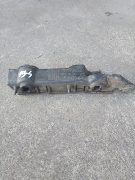 AUDI A5 8T Guia de Para-choque Esquerdo Frontal 8T0807283A image 2