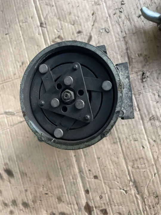 Compressore aria condizionata Dacia OE 8200 802 608 image 3