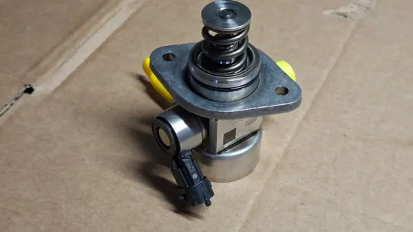 Bränslepump OEM DR0106144B PHP040 - Begagnad image 8