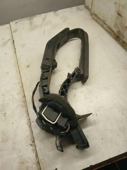 Pedalen Set Mercedes-Benz C W203 OE A2113000804 image 2