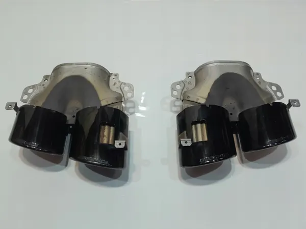 Mercedes GLE W167 AMG Uitlaatpunten OEM A1674908903 A1674909003 image 2
