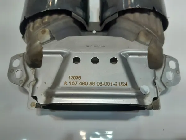 Mercedes GLE W167 AMG Uitlaatpunten OEM A1674908903 A1674909003 image 7