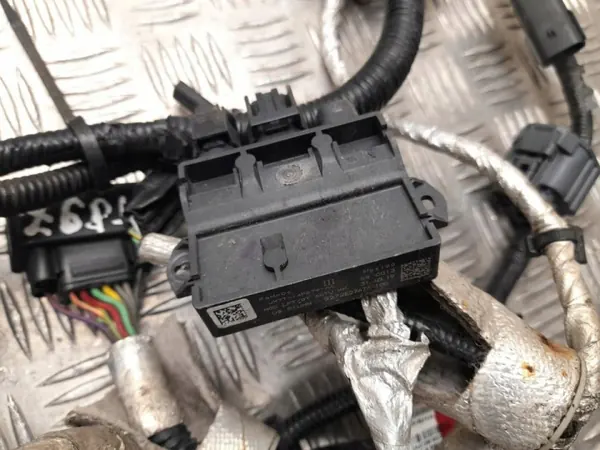 Sensor de proximidad Ford OEM L1MT-14N139-BAUF image 6