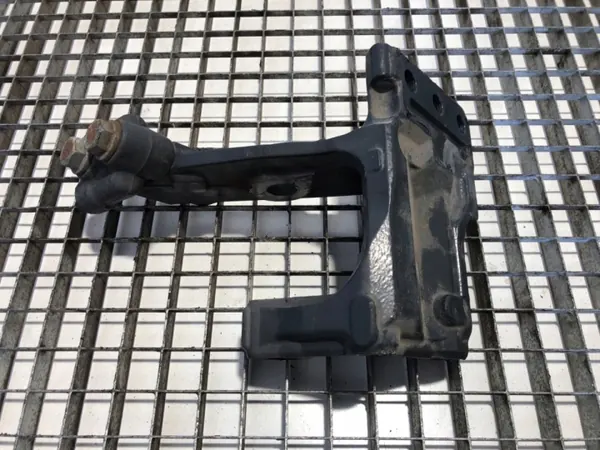 SCANIA Federhalter OEM 2401729 - Gebrauchter Zustand image 4