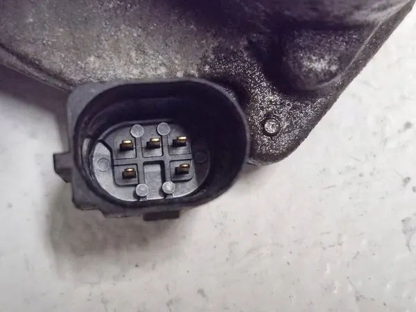 Drosselklappe 35100-2F600 Hyundai Tucson 3 III 2.0 CRDI image 5