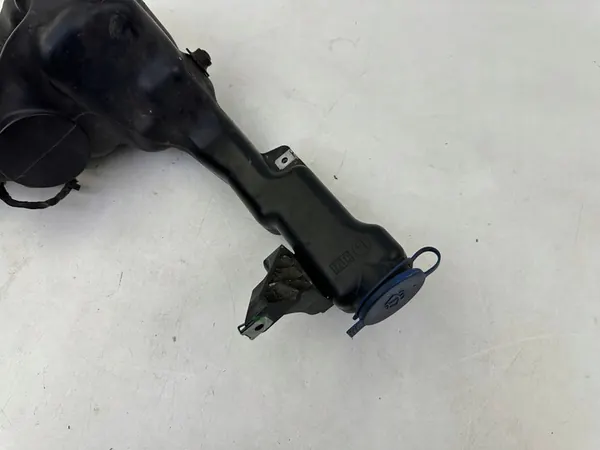 Depósito de limpiaparabris Mercedes C W204 A2048601960 image 2