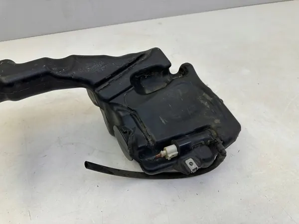 Depósito de limpiaparabris Mercedes C W204 A2048601960 image 6