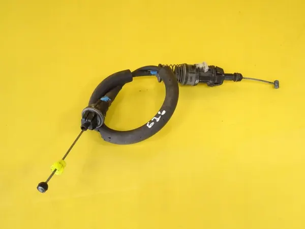 Enlace de Gas Mazda 626 OEM DRC72664 - Usado image 2