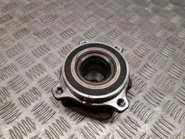 Roulement de moyeu Audi Q8 OEM 4M0501654 image 4