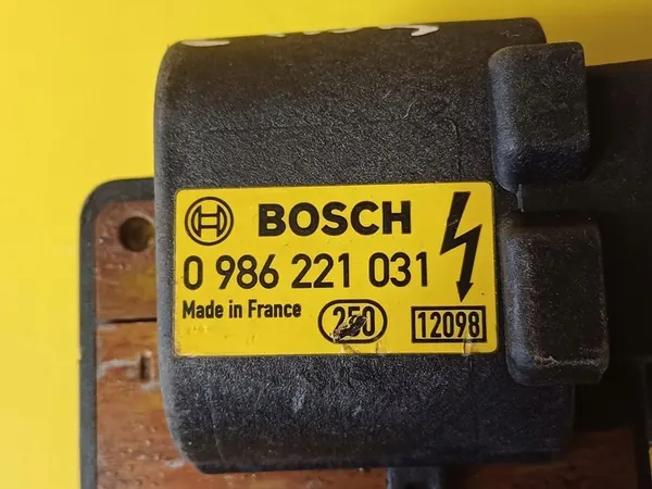 Bobina de ignição Volvo V40 2.0 0986221031 image 3