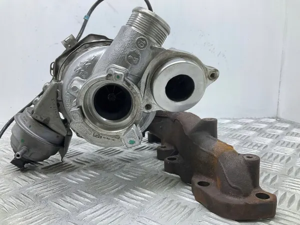 Turbo Skoda Karoq 2019 OEM 04L253020S - Usado image 3