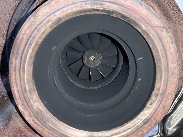 Turbo Skoda Karoq 2019 OEM 04L253020S - Usado image 8
