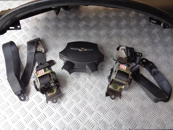 Ilmatyyny Kojelauta Chrysler Pacifica 03- image 2