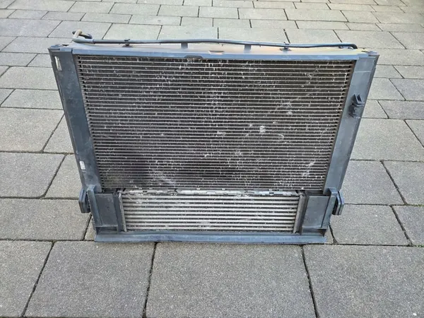 Conjunto de radiadores BMW 1 F20 F21 con ventilador 2014 image 6