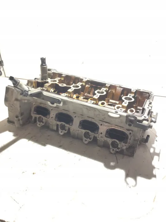 Vänster Cylinderhuvud 4.2 FSI OEM 079103373BN image 2