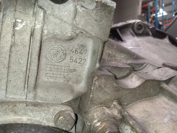 Alfa Romeo växellåda OEM 46458452 - Begagnad image 3