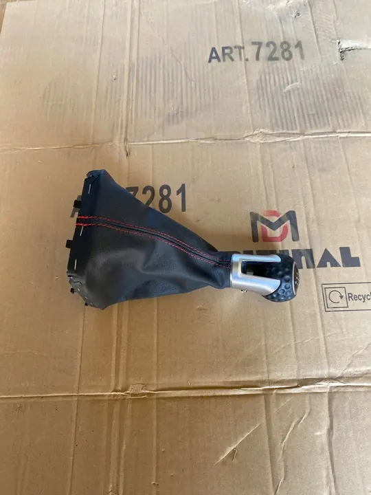 VW GOLF 7 GTI Växelspaksknopp 5G1711113D image 3