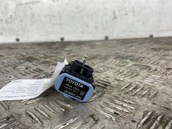 Sensor de impacto lateral esquerdo OEM 8983A47010 Toyota Prius image 2