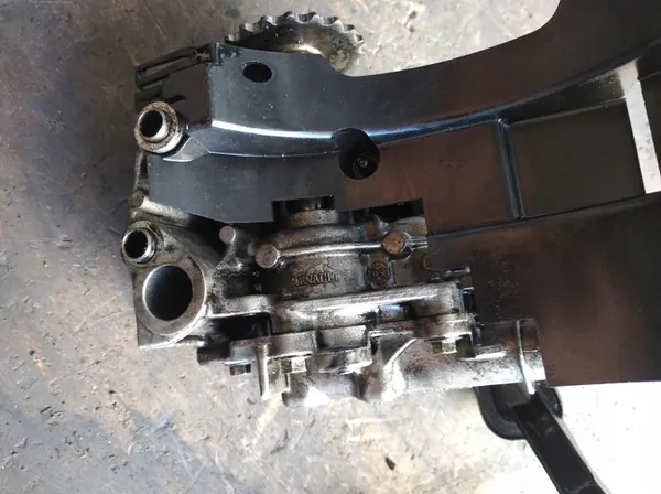 Olje pump 8200916824 Master image 4