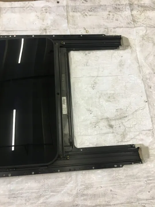Toit Ouvrant Vitré SKODA SUPERB 2 2008-2012 Complet image 5