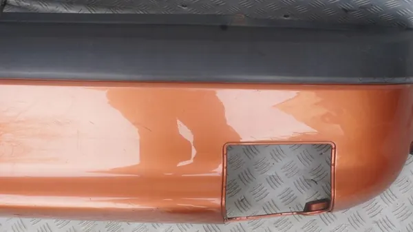 Parachoques trasero Opel Corsa B image 5