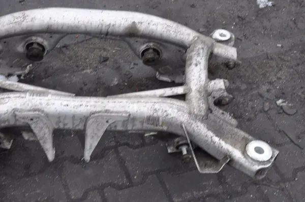Poutre Suspension Arrière BMW OEM TYŁ pour M2 M3 M4 image 3