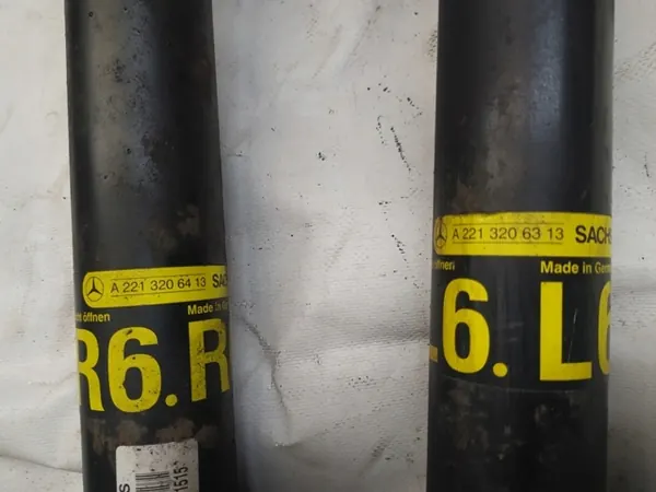 Bakre Vänster Stötdämpare Mercedes CL W216 image 4