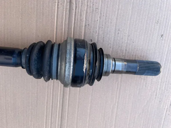 Semi-eixo traseiro direito OEM 2284616 para BMW M3 F80 image 3