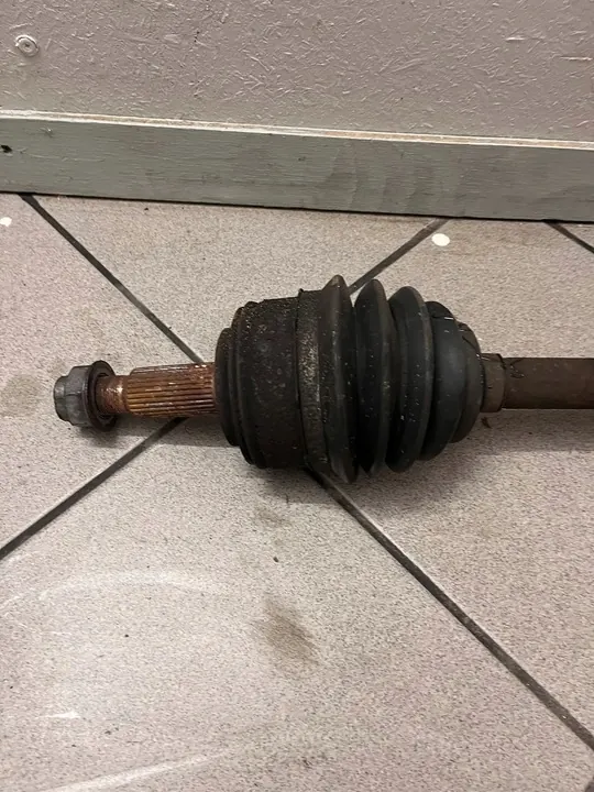 Höger Framskaft Renault Master III 391004255R image 2