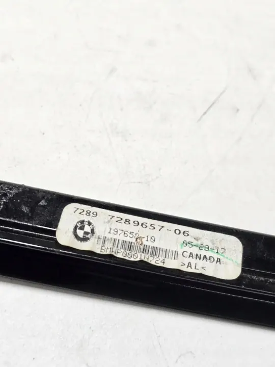 BMW OEM 7289657 vasen takaikkunan tiiviste image 4