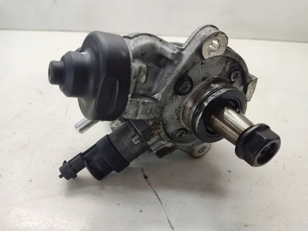 Hyundai Santa Fe 2019 Högtryckspump OEM 331002F600 image 5