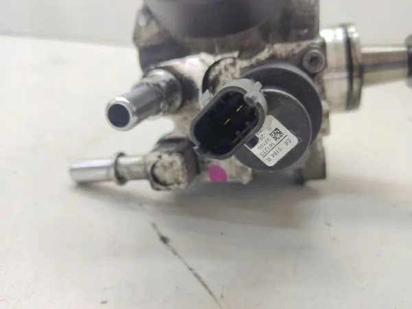 Hyundai Santa Fe 2019 Högtryckspump OEM 331002F600 image 9