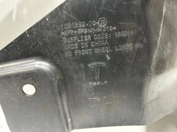 Tesla Model 3 etu oikea lokasuoja OEM 108158200E image 5
