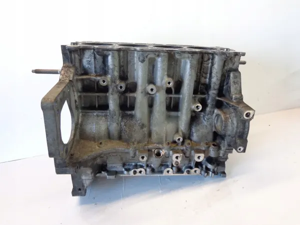 Moottorilohko CITROEN C4 I Grand Picasso 1.6 HDI 9HZ 10JBAL image 10
