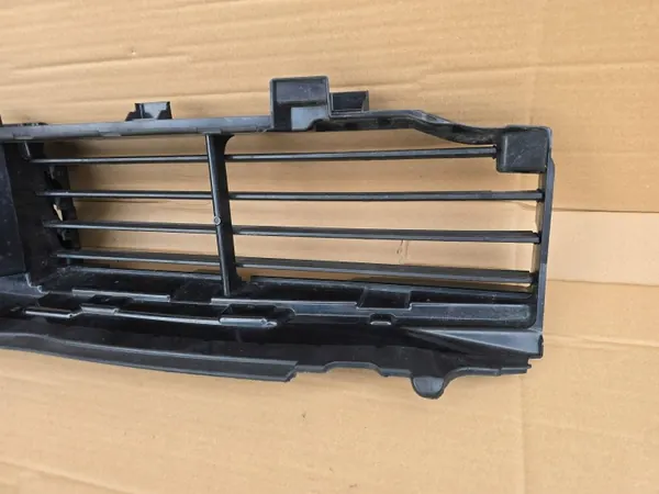 BMW 4 G26 Ilmakanavan Liuska OEM 5A1E91806 image 3