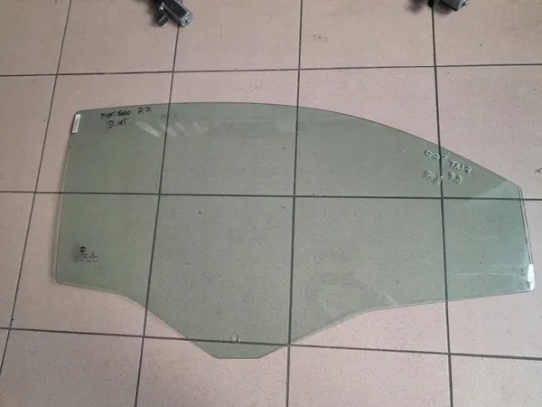 FIAT 500 595 ABARTH 2015 Ventana Delantera Derecha image 1