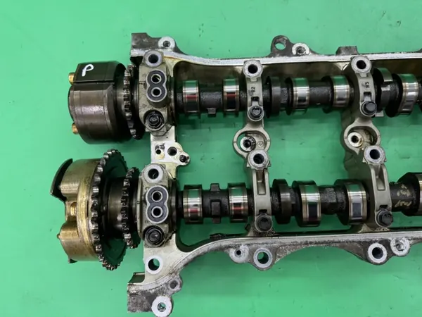 OEM 13050-31120 Árbol de Levas Derecha Cabeza Engranaje VVT image 3