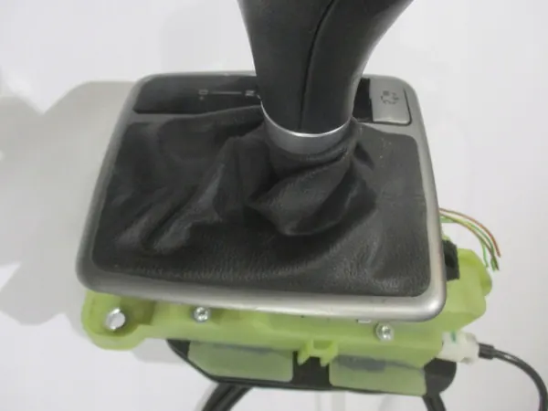 Levier de Sélection de Vitesses Mercedes OEM A1712671024 image 3