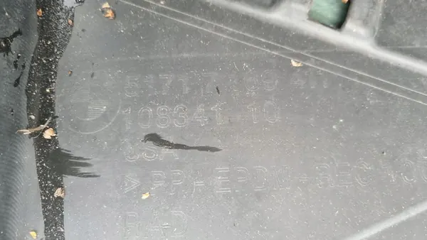 BMW X5 E70 Front Left Wheel Arch OEM 51717169411 image 4