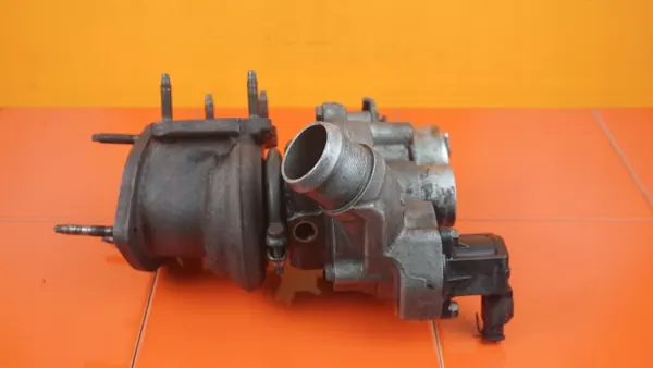 Turbocompresor OEM 5FV para Motor 1.6 THP 156CV image 4