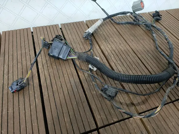 Takapuskuri kaapeli OPEL ASTRA K HB 39093250 KR5 image 2