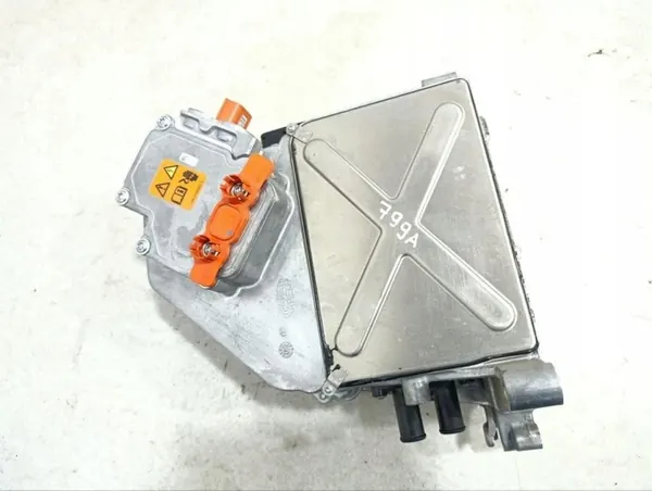 Invertteri Chrysler Pacifica 2021 OEM P05185115AF image 6