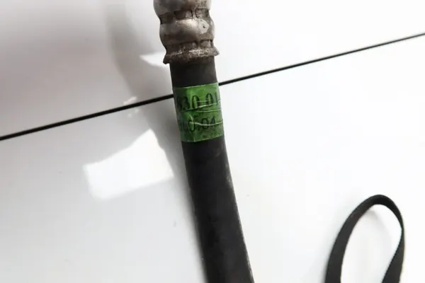 Manguera AC Mercedes OEM 2208300115 para CL500 W215 image 5