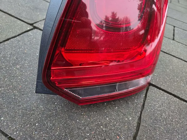 VW POLO 6R Lámpara Trasera Derecha Taiwán 6R0945258A image 2