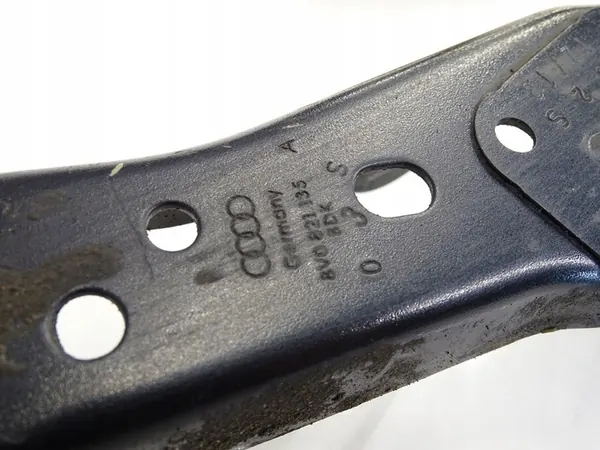 Audi A3 8V Främre vänster skärmbreddare image 3